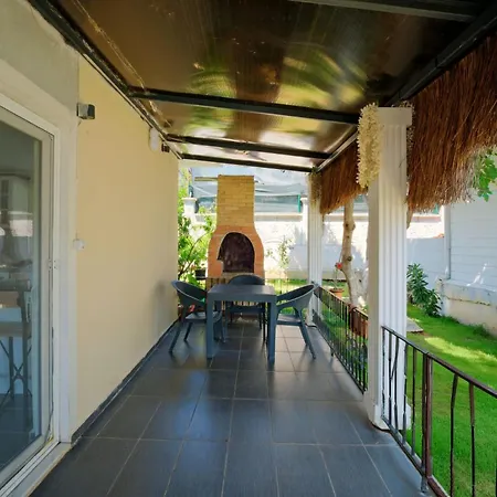 Aloanda Holiday House With Swimming Pool * フェティエ
