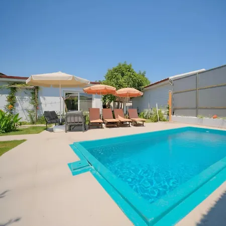 Aloanda Holiday House With Swimming Pool 別荘 フェティエ