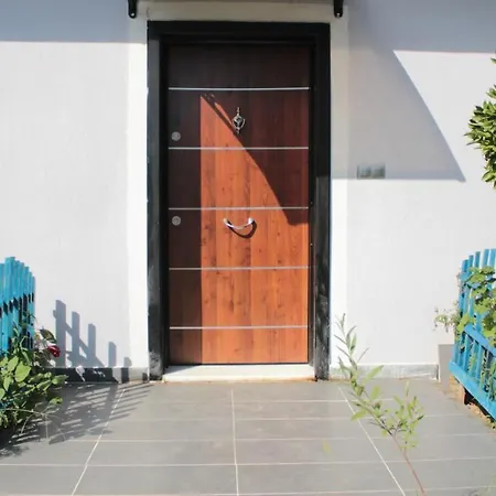 Holiday home Aloanda House *