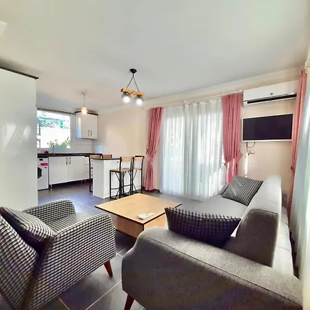 Tatil Evi Aloanda House *